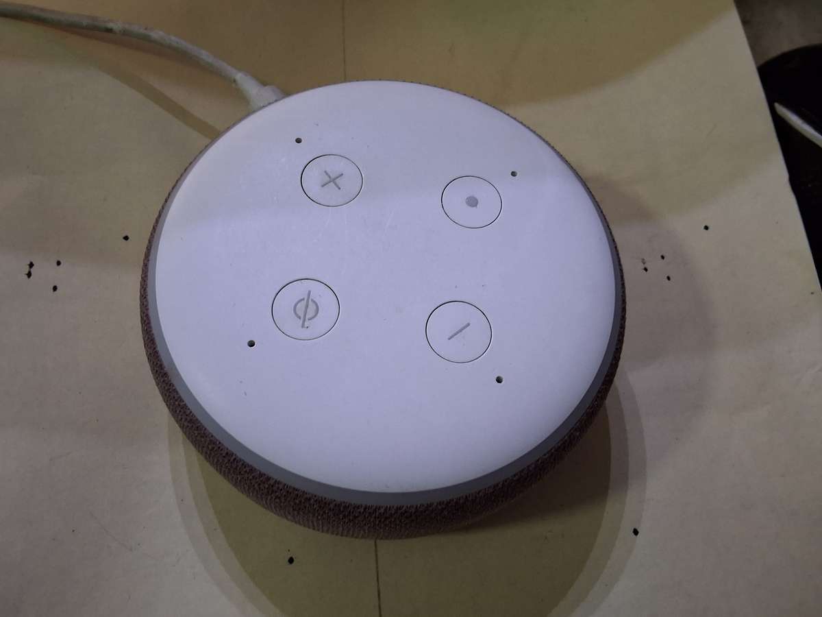 Amazon Echo Dot 3rd Edition Plum