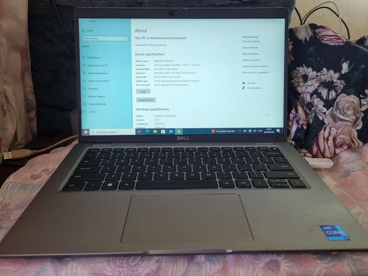 Dell Latitude 5440 13th Gen Core i7 Touchscreen with 32GB RAM