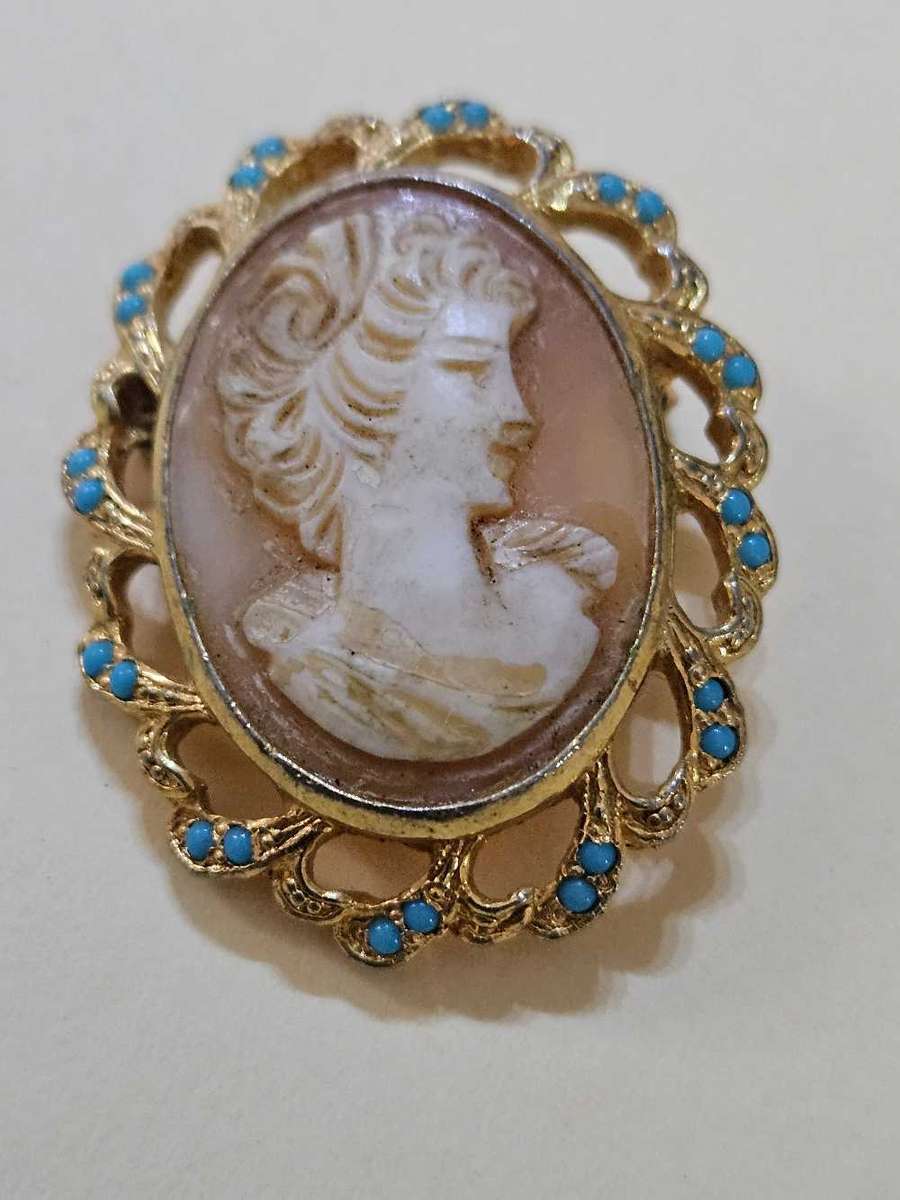 Victorian Carved Cameo Gold and Turquoise Pin Brooch