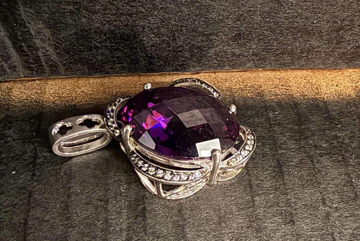 Sterling silver purple pendant