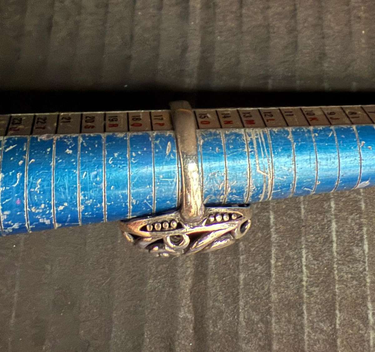 Sterling silver pattern ring