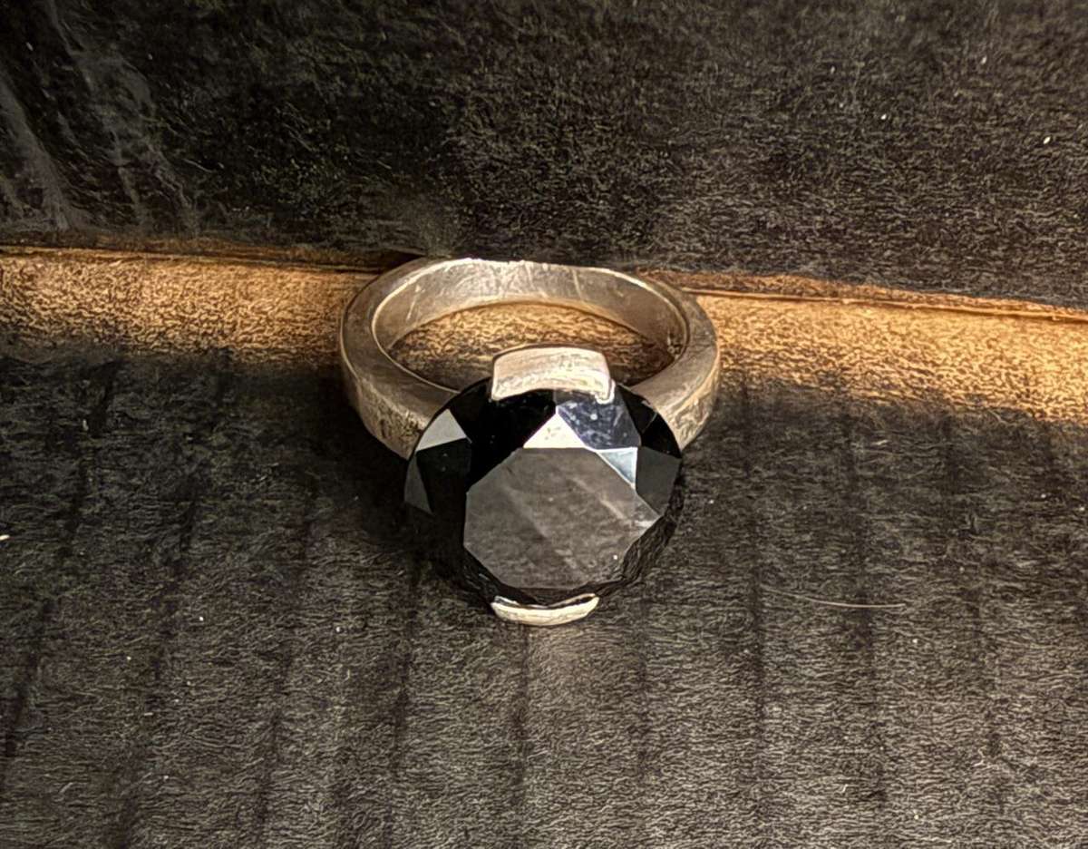 Sterling silver onyx ring