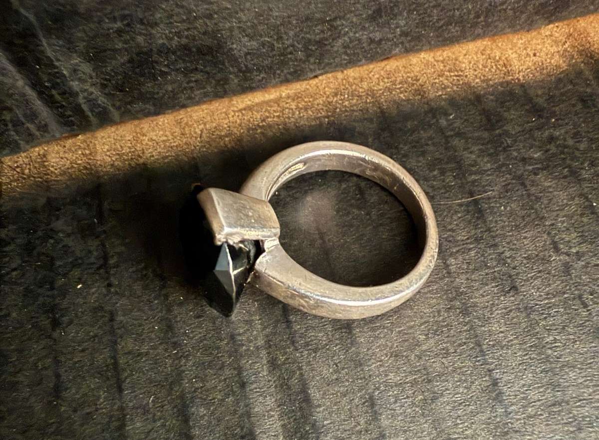 Sterling silver onyx ring