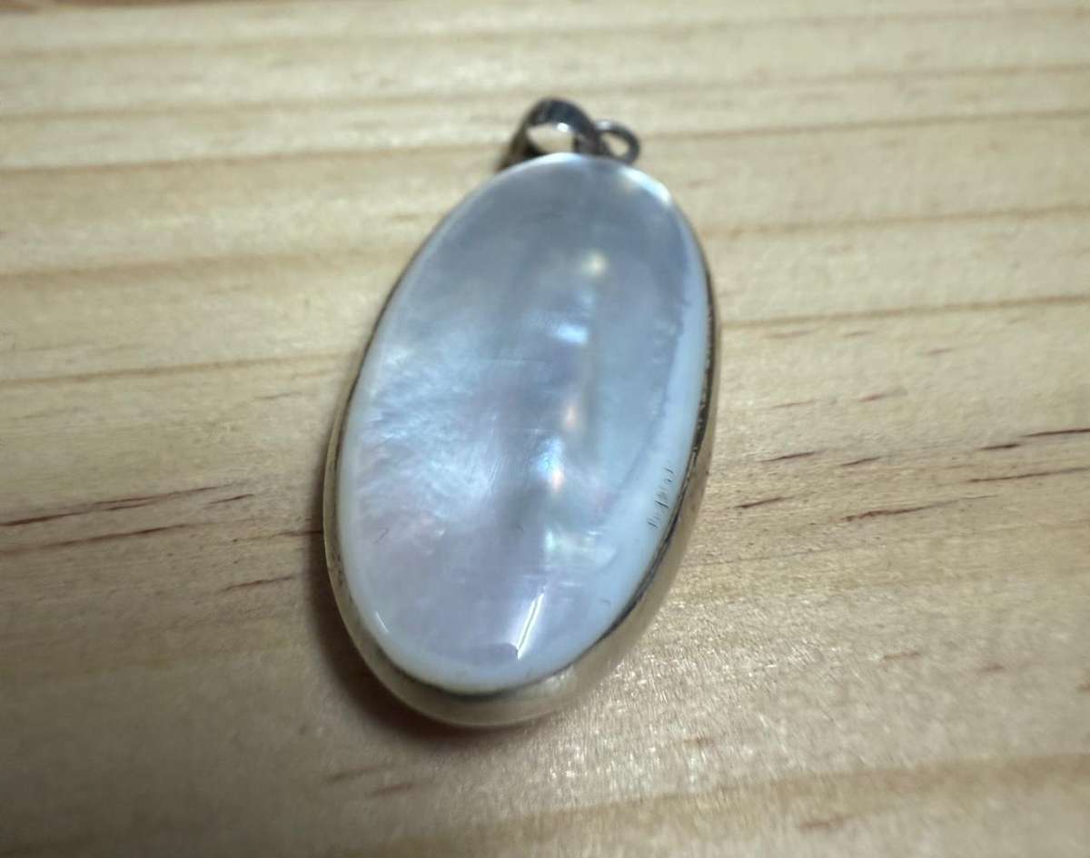 Sterling silver Coral / Mother of Pearl Pendant