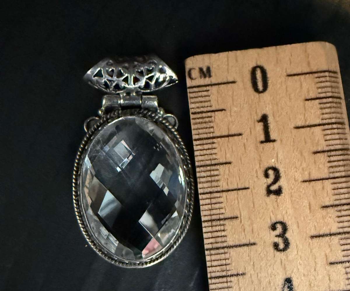 Sterling silver clear pendant