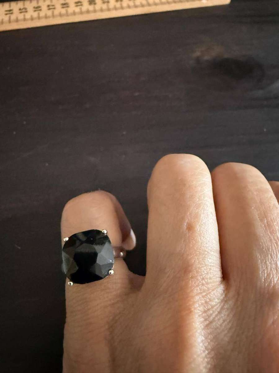 Sterling silver 8ct black onyx Ring