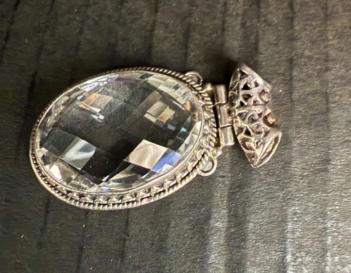 Sterling silver clear pendant