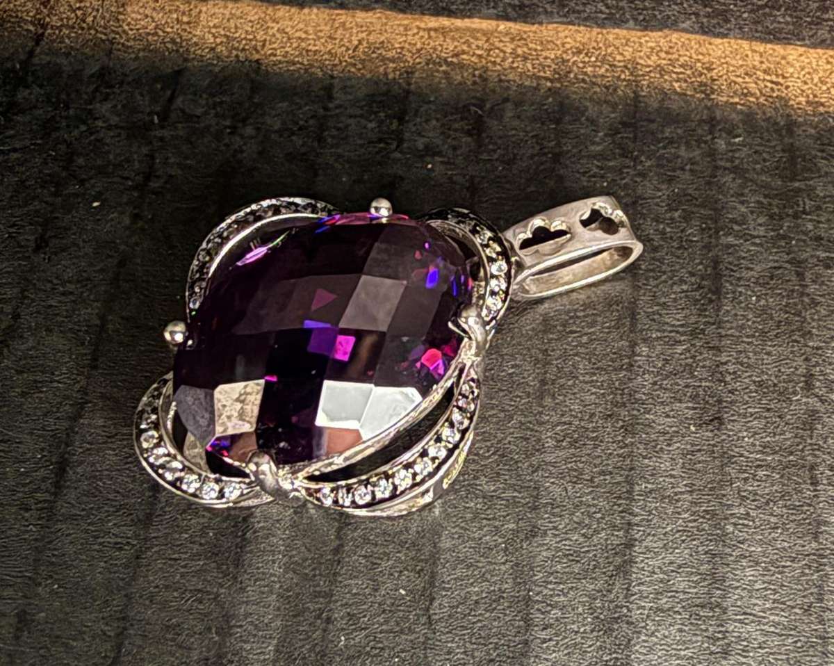 Sterling silver purple pendant
