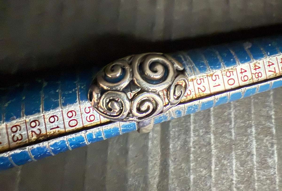Sterling silver pattern ring