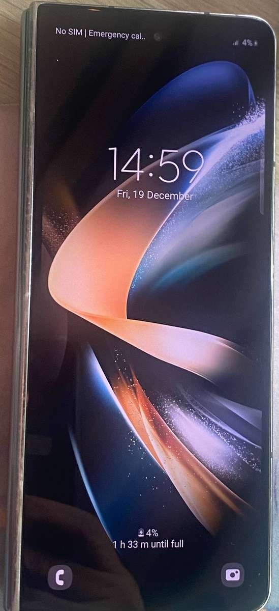 Samsung Galaxy Z Fold 4