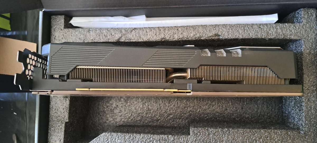 Palit GeForce RTX 3090 GamingPro OC 24GB GDDR6X 384-bit PCI-E 4.0 Desktop Graphics Card