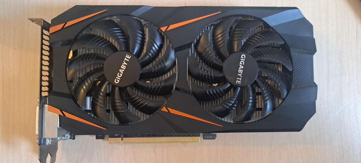 Gigabyte GeForce GTX 1060 WINDFORCE OC 6GB GDDR5 192-bit PCI-E 3.0 Desktop Graphics Card