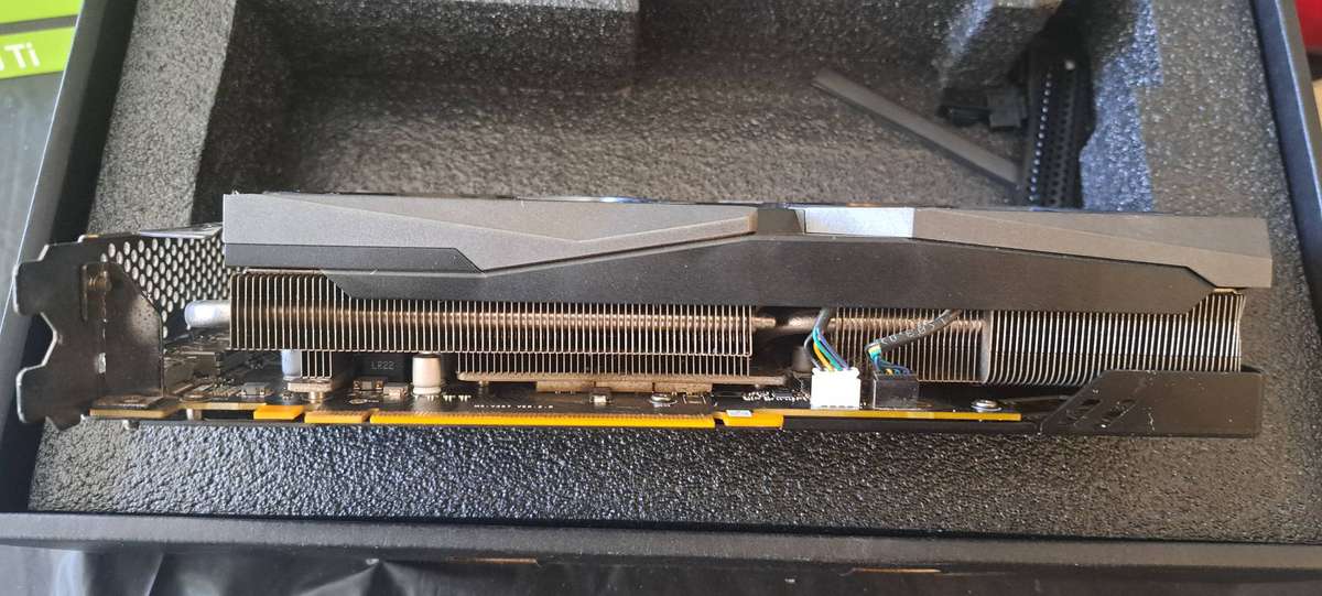 MSI GeForce RTX 3060 Ti GAMING X 8G LHR 8GB GDDR6 256-bit PCI-E 4.0 Desktop Graphics Card