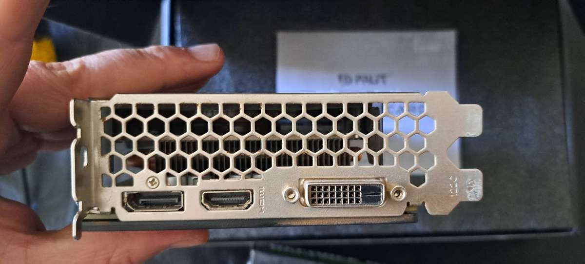 Palit GeForce GTX 1660 SUPER GamingPro OC 6GB GDDR6 192-bit PCI-E 3.0 Card - READ NOTE!