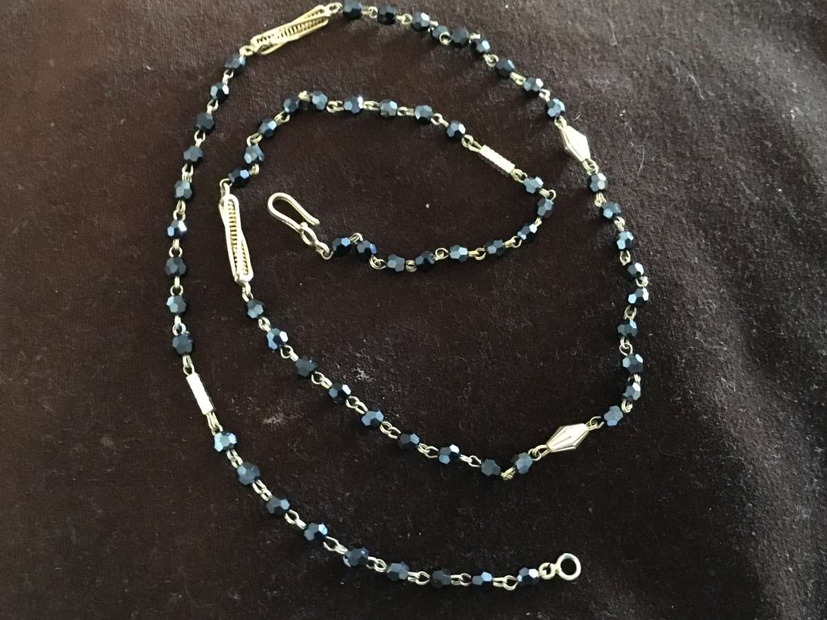 Absolutely Stunning 18k Yellow Gold and Obsidian Necklace