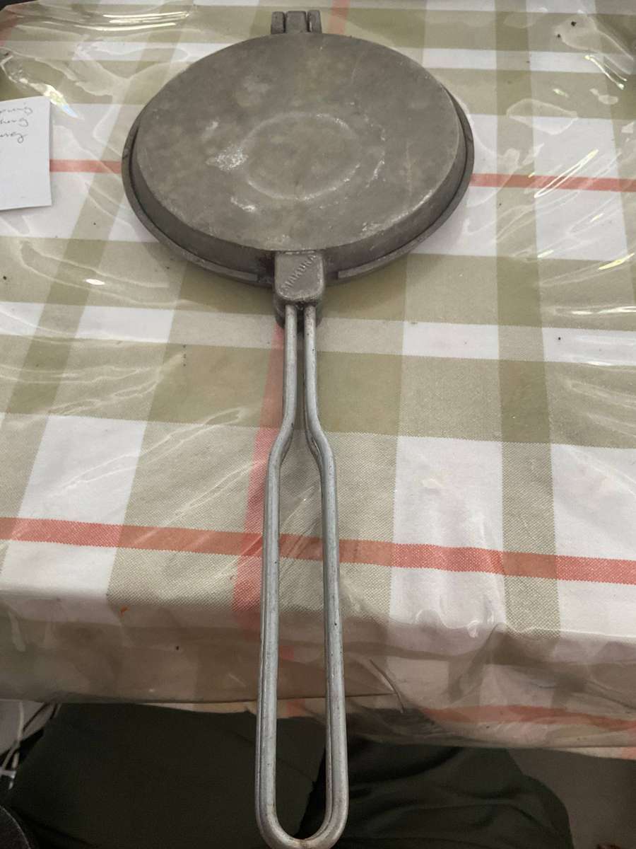 Jaffel  and waffle makers
