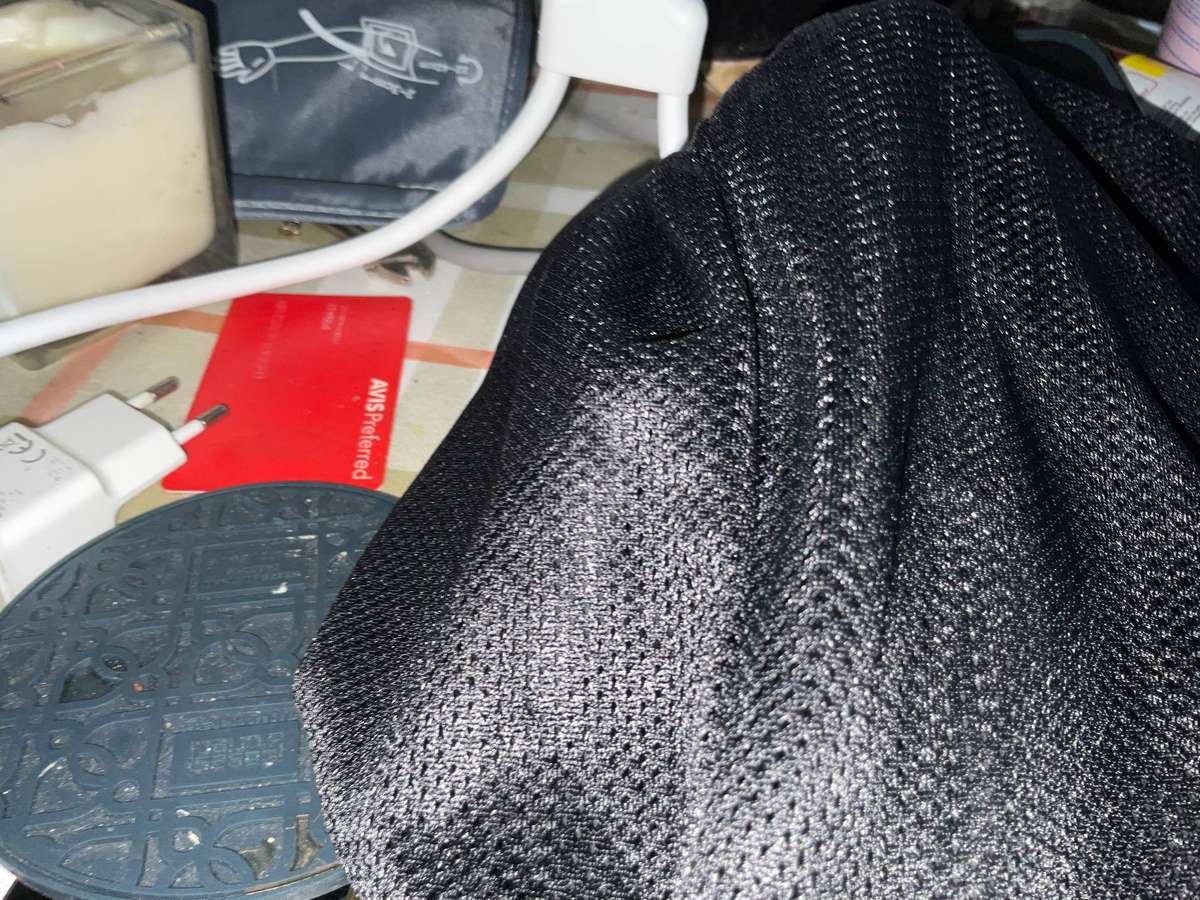 Solid brass reception bell