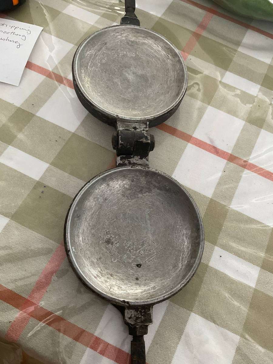 Jaffel  and waffle makers