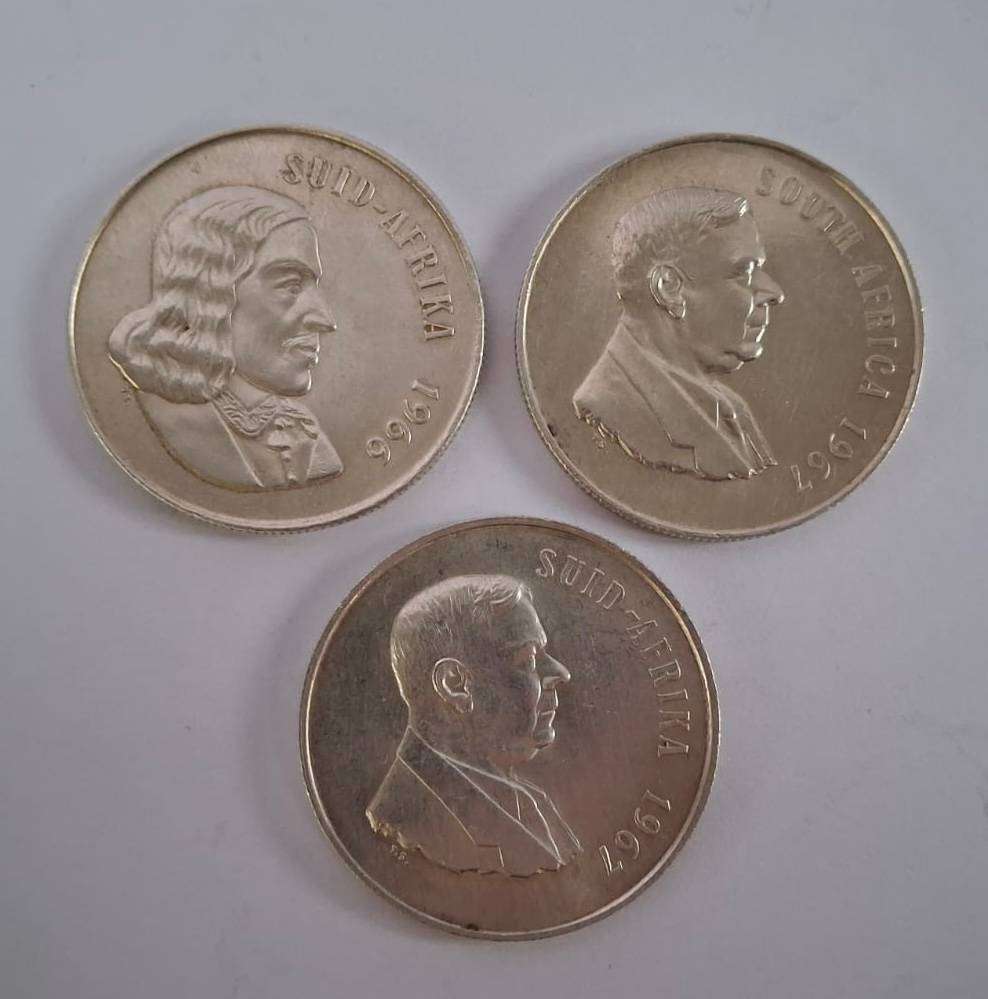THREE SILVER R1 COINS - BID ALL THREE -
