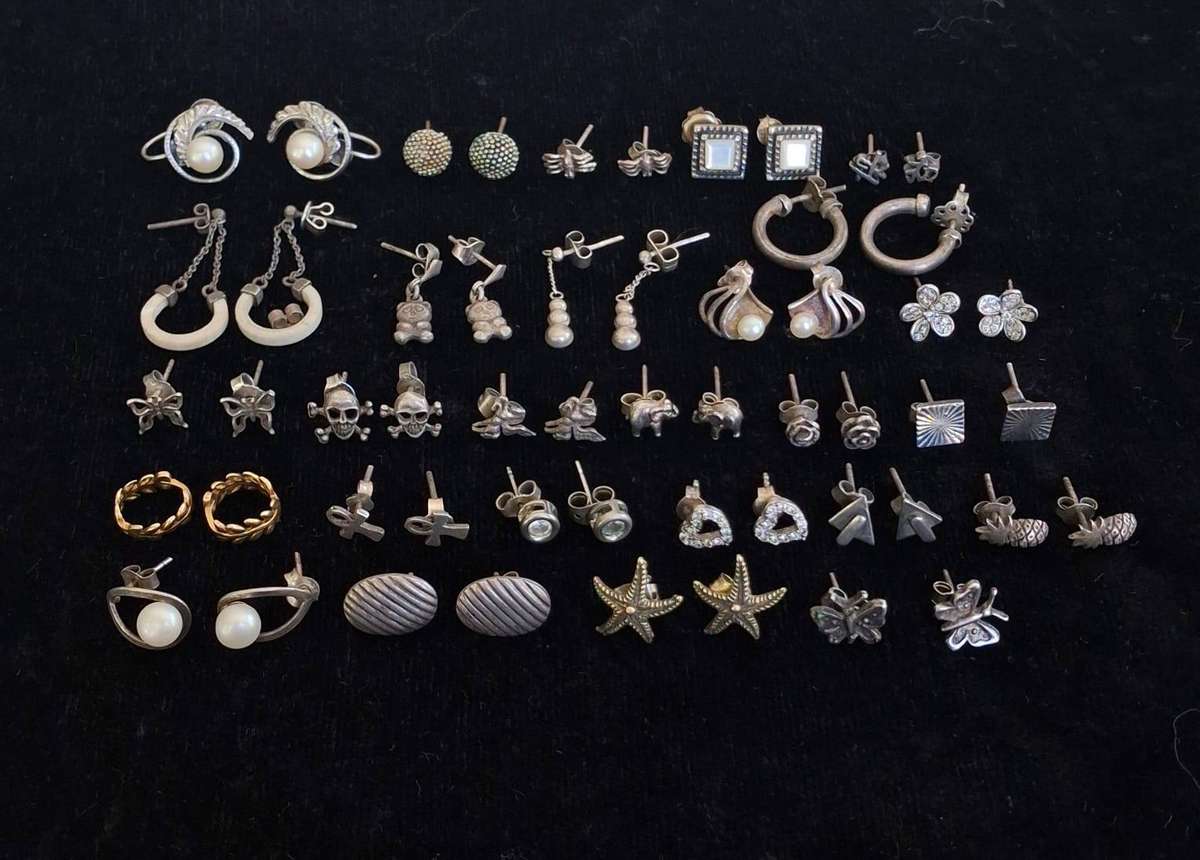 SILVER EARRINGS LOT - ALL MARKED 925 -TOTAL WEIGHT 37grams - BID FOR ALL -