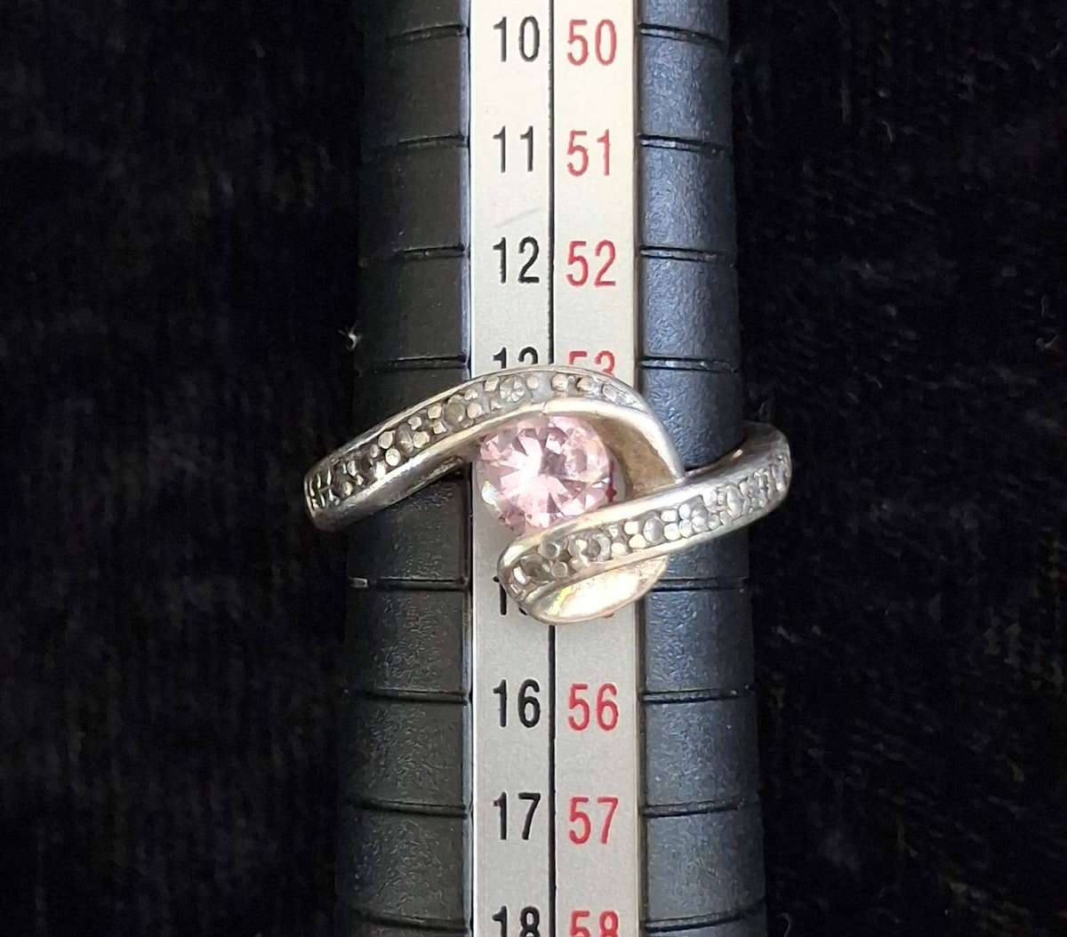 SILVER RING 1 - STUNNING -