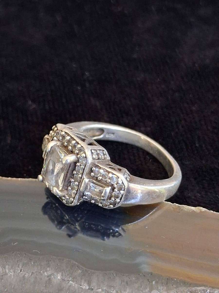 SILVER RING 2 - STUNNING -