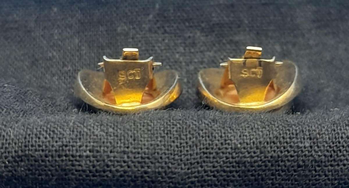 Gold Cameo Earrings.