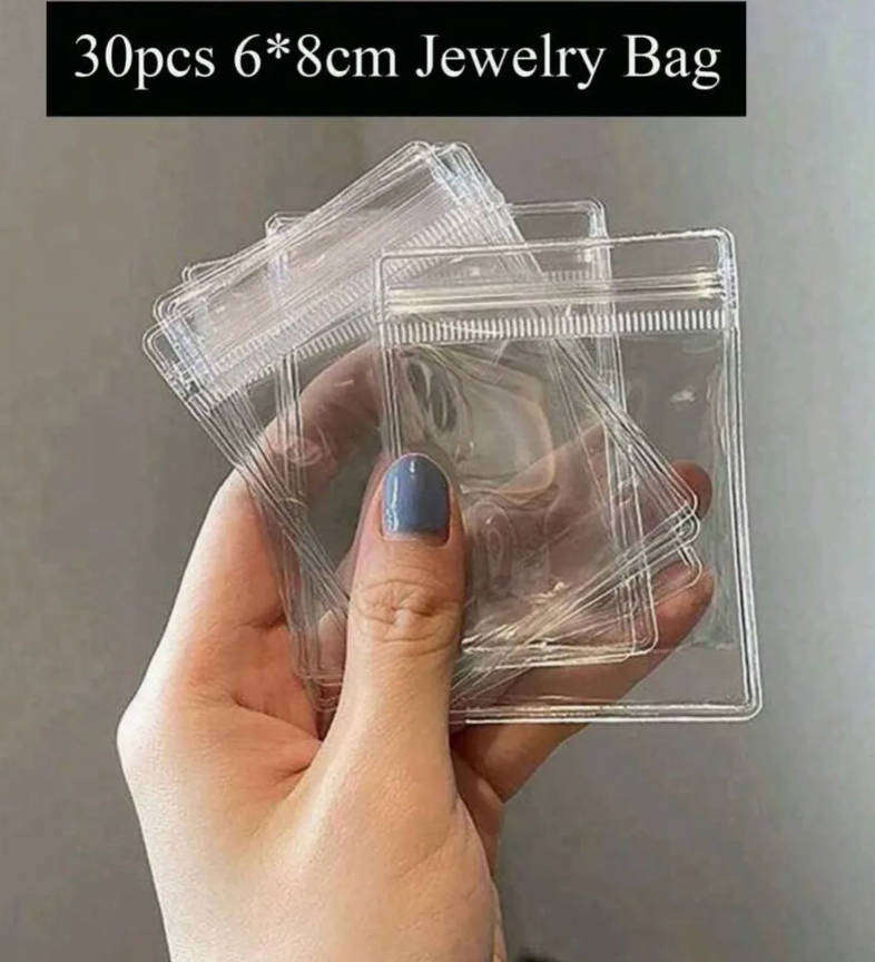 31 Piece Set: Clear Jewellery Storage Box with 30 x Antioxidation Ziplock Pouches