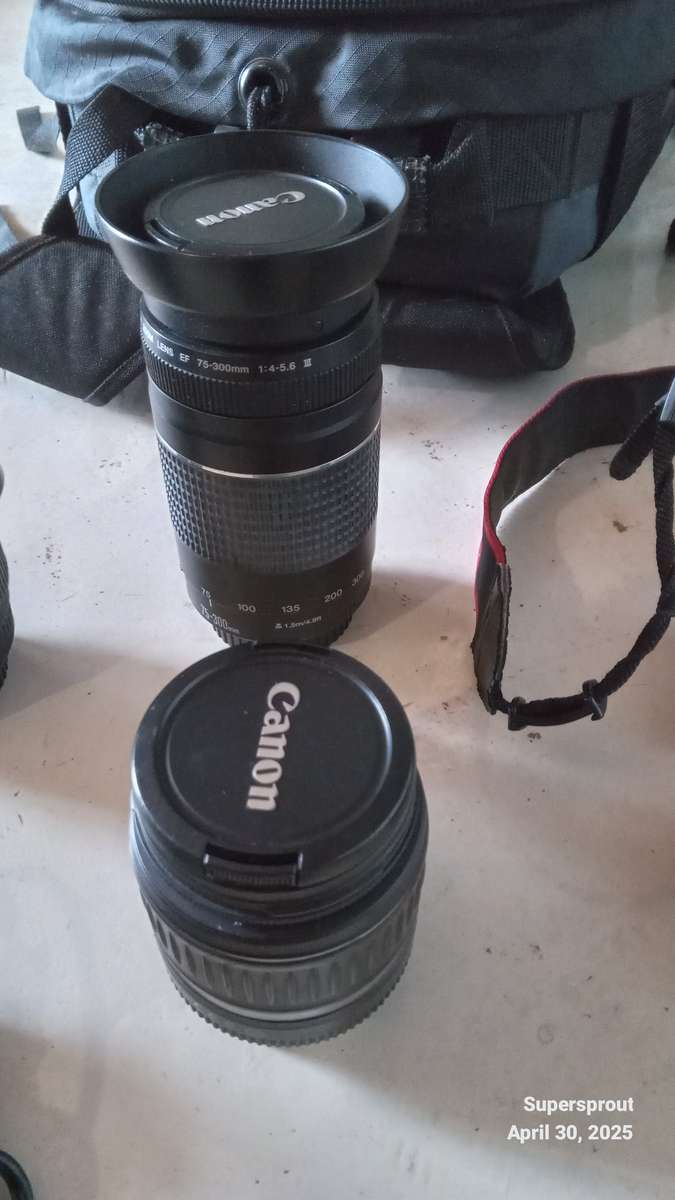 Secondhsnd Canon EOS 50D camera with accessories used good condition