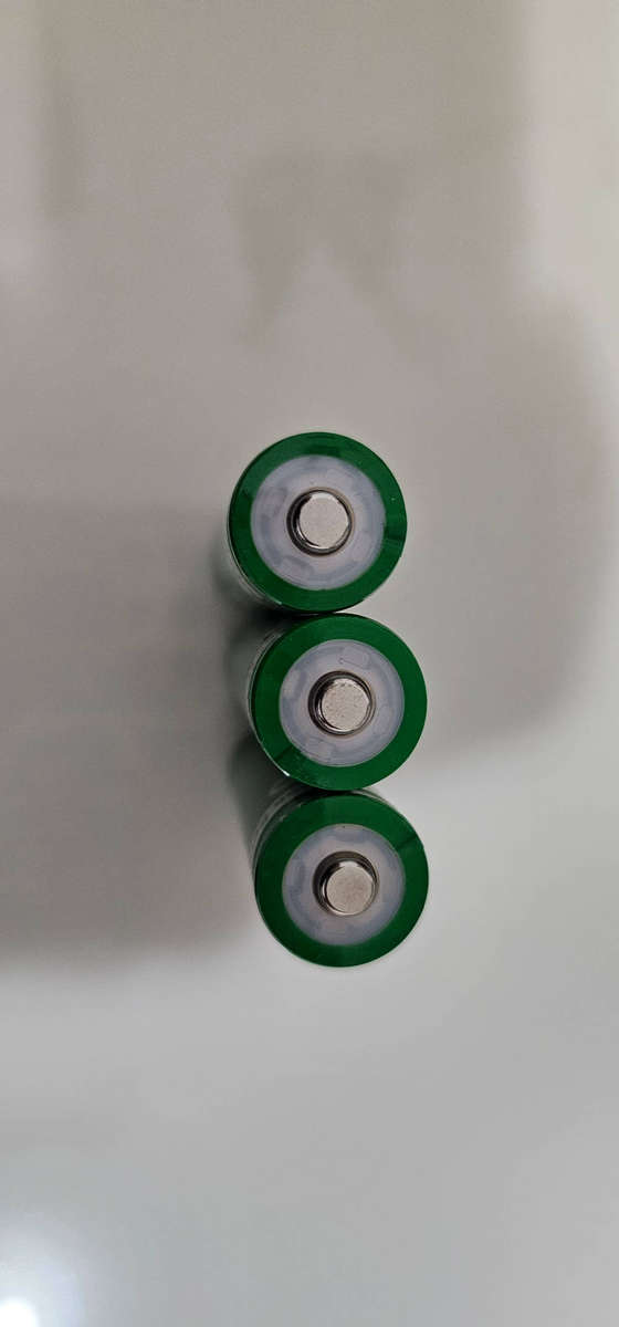 Rechargeable Lithium ion 1200mAh 3.7v 18650 4500mWh batteries