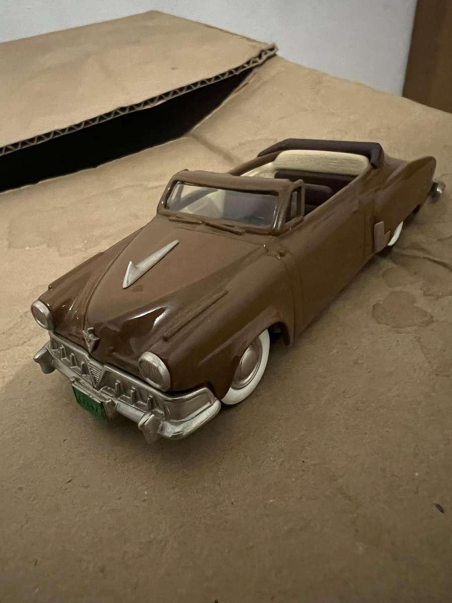 Brooklin BRK 17A - 1952 Studebaker Commander Conv Brown