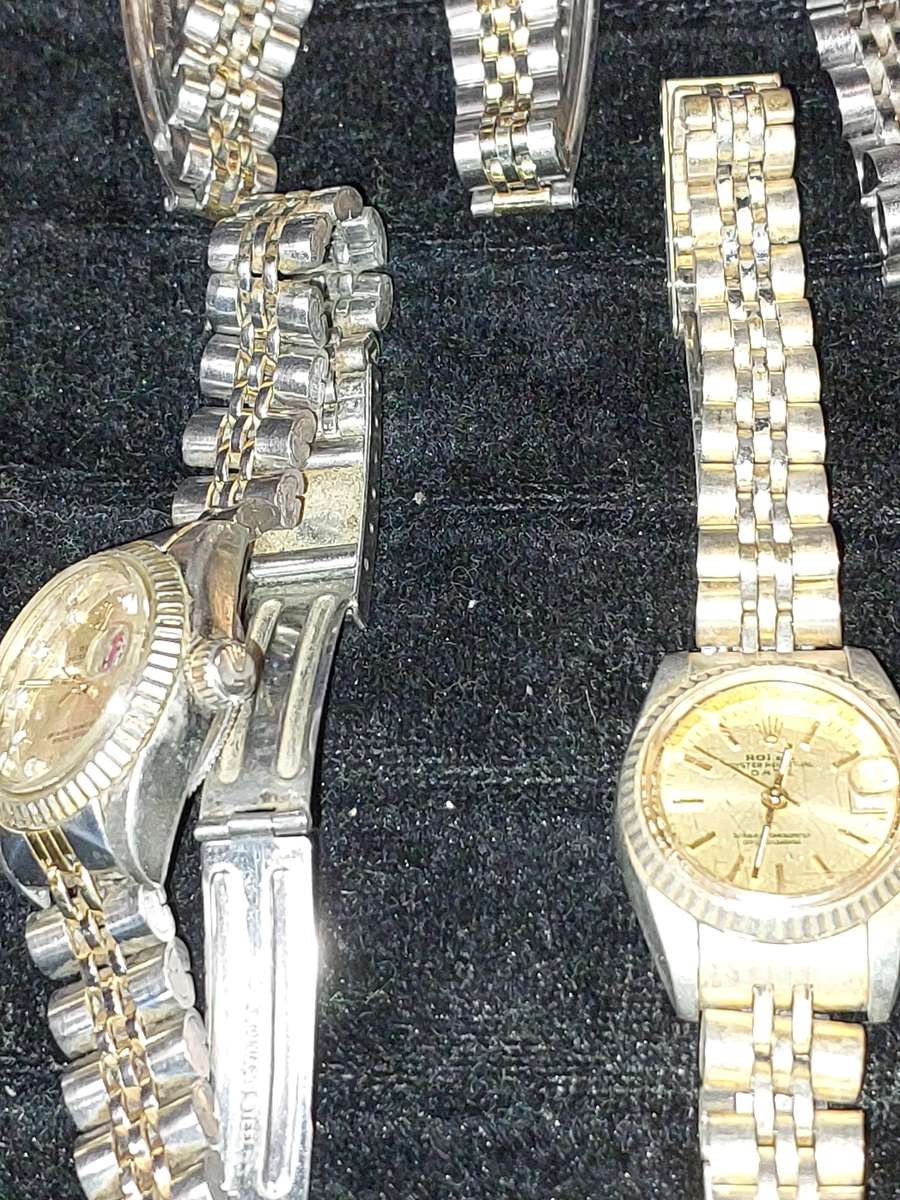 A COLLECTION OF CLOAN JAPANESE MOVEMENT WOMANS WATCHES