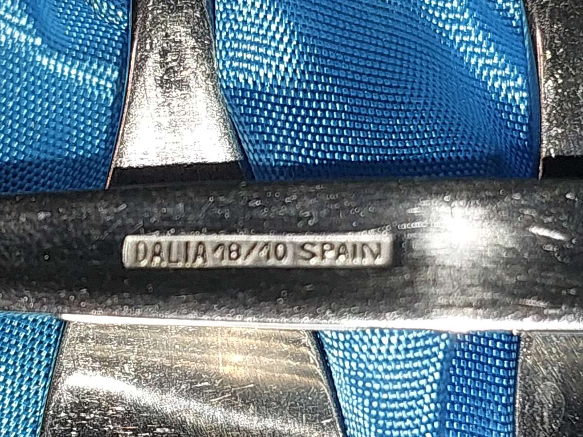 A SET OF 20 DALIA MADE IN SPAIN CAKE FORKS AND TEASPOONS