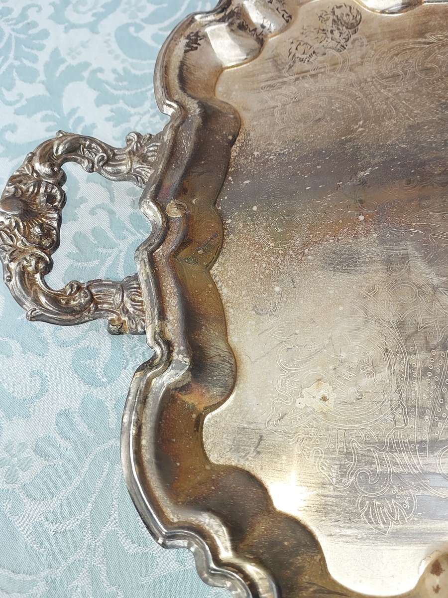 A VICTORIAN STYLE SILVER PLATED SERVING TRAY