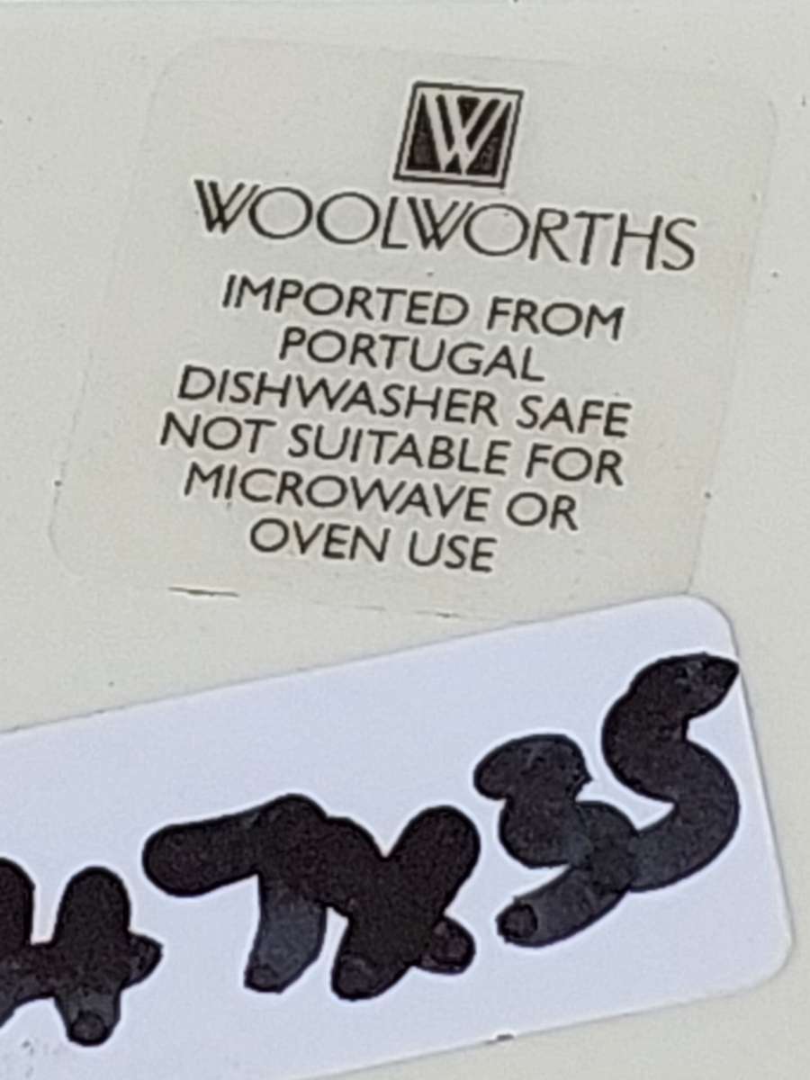 A VINTAGE HAND MADE IN PORTUGAL PORCELAN OLIVE BRANCH DESIGN PLATTER