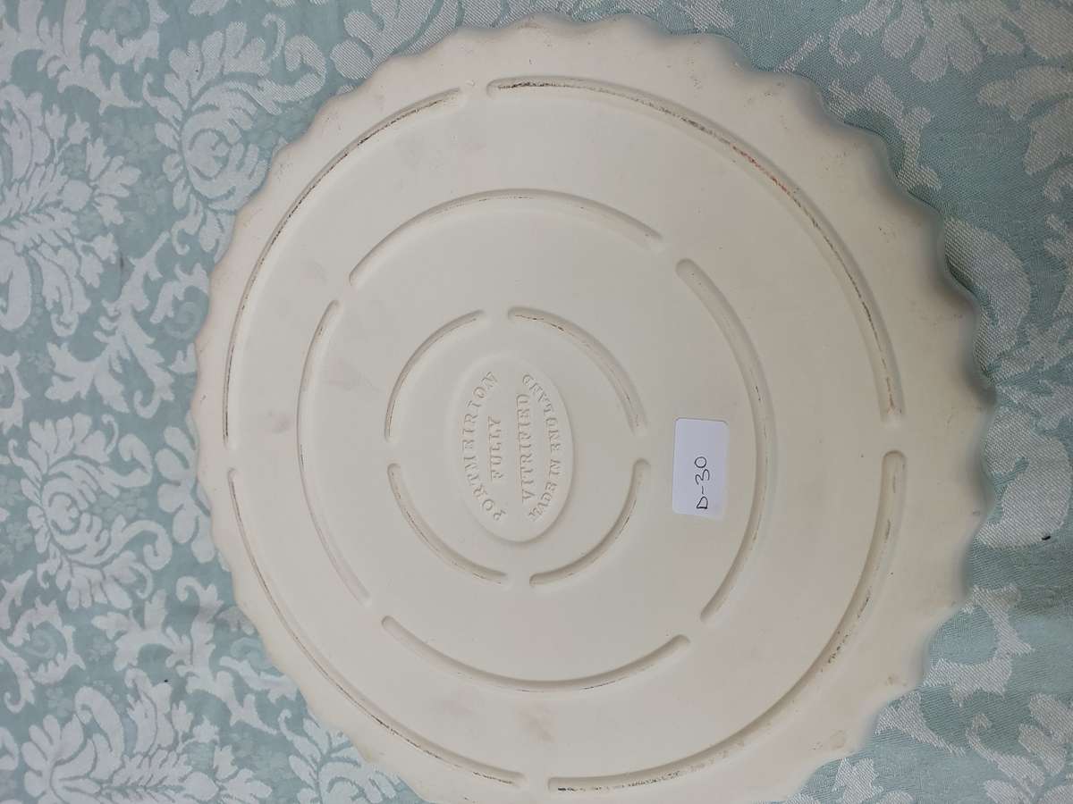 A VINTAGE CERAMIC PORTMEIRION FULLY VITRIFIED MADE IN ENGLAND PIE DISH