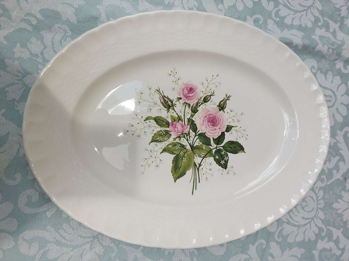 A CHINAMADA IRON STONE WITH FLORAL PATTERN SERVING PLATTER