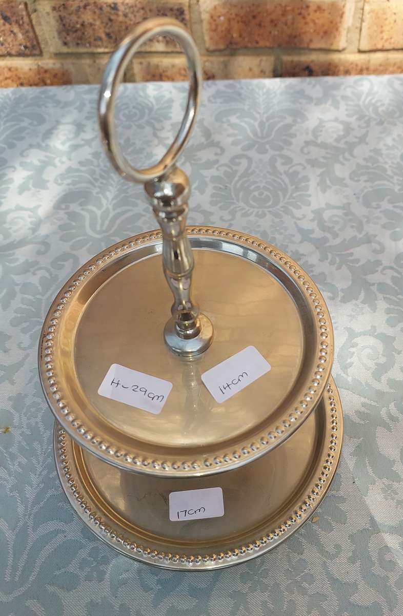 A VINTAGE SILVER PLATED TWO TIER CUPCAKE STAND