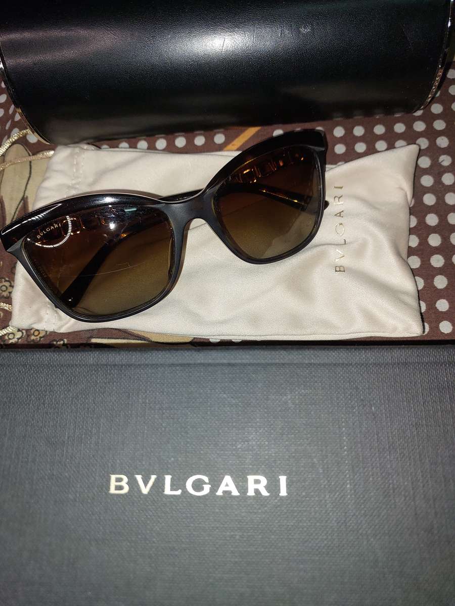 TWO BEAUTIFULL BVLGARI WOMANS SUNGLASSES SOLD AS IS