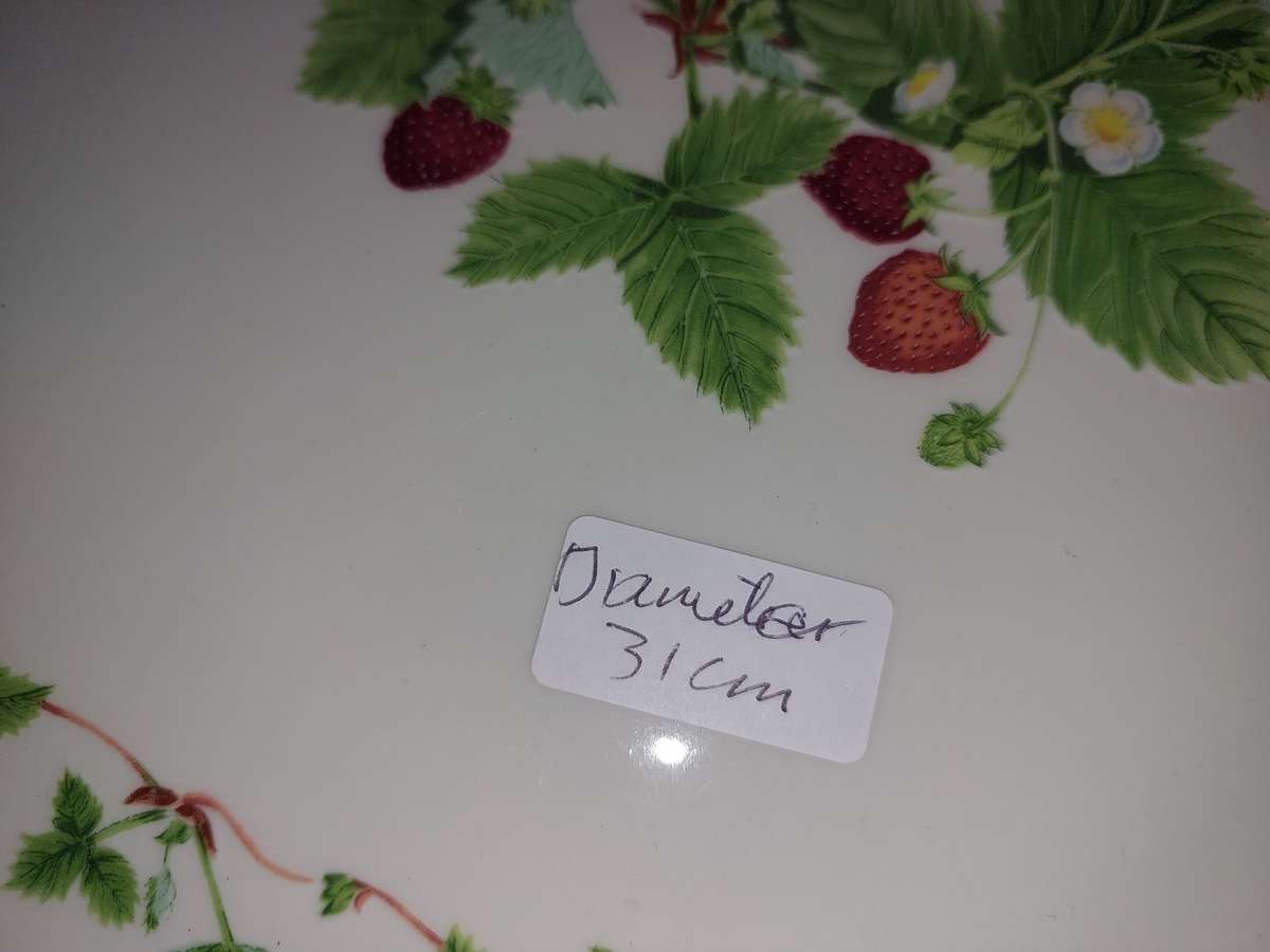 A 1980'S VINTAGE PORTMEIRION FULLY VERTRIFIED QUICHE,PIE, TART BAKE AND SERVE DISH