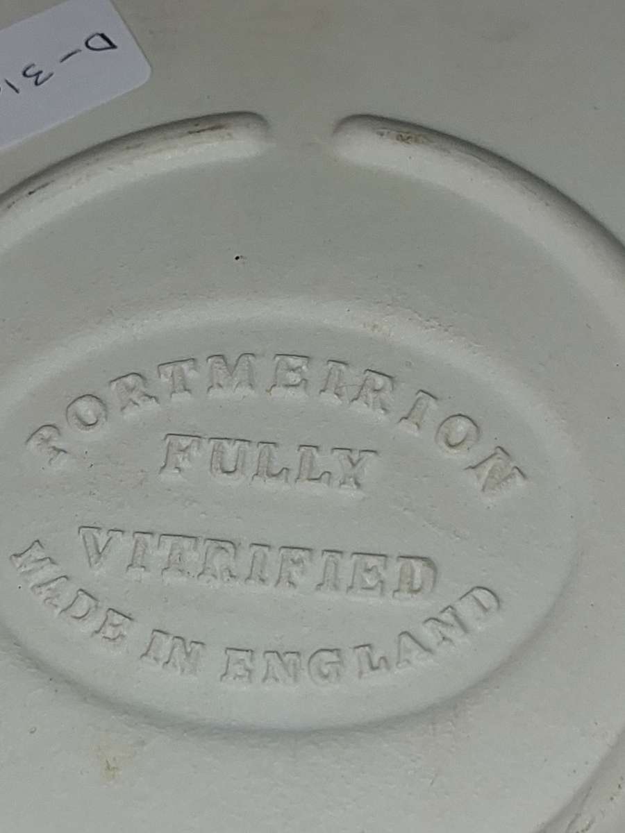 A 1980'S VINTAGE PORTMEIRION FULLY VERTRIFIED QUICHE,PIE, TART BAKE AND SERVE DISH