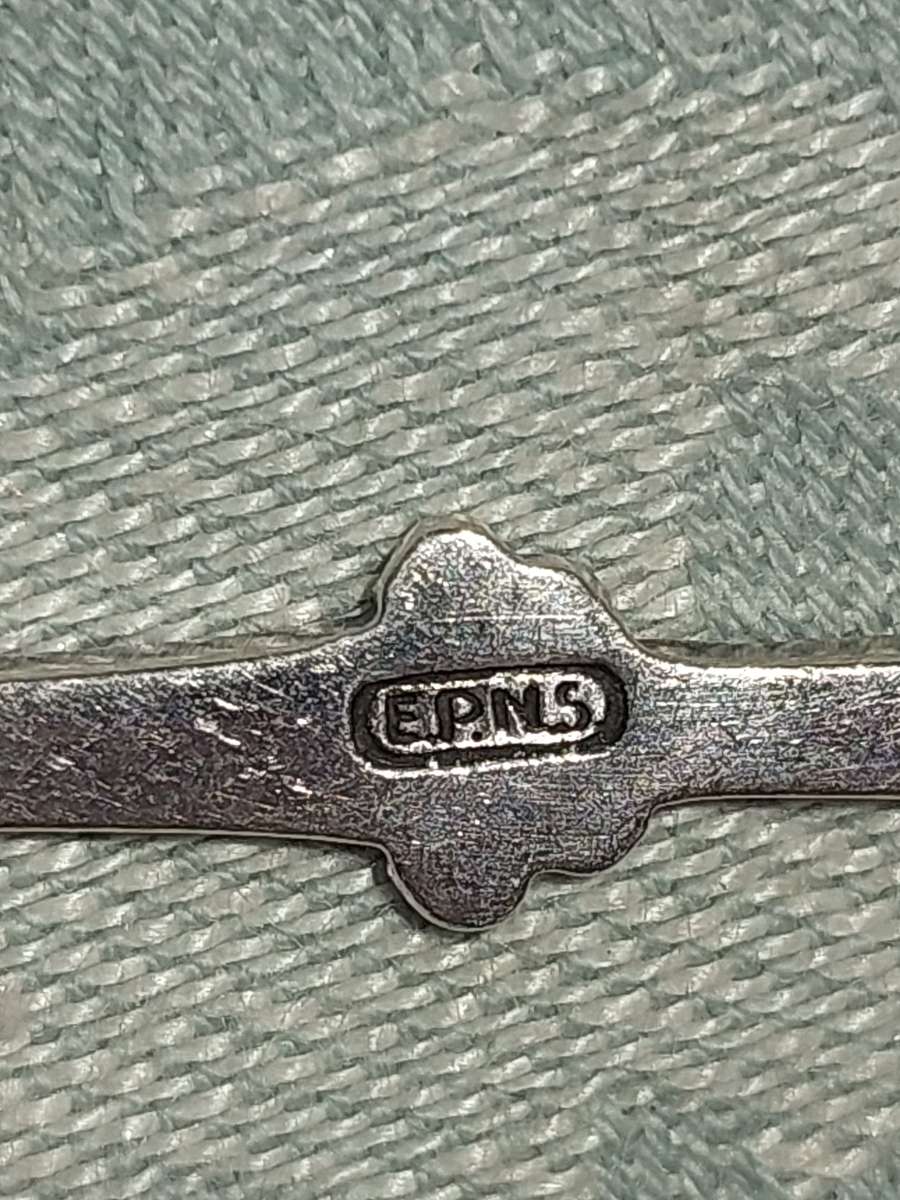 A COLLECTION OF 3 NETHERLANDS CRAFTED EPNS CUTLERY SOLD AS IS