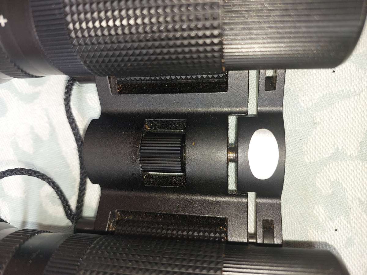 A JOBLOT COLLECTION OF POCKET BINOCULARS SOLD AS IS R450