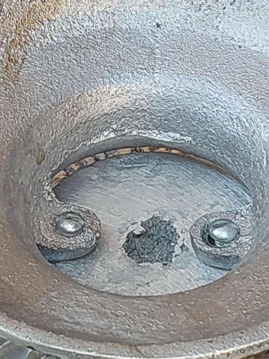 AN ORNATE ART DECOR ROUND FOOTED FRUIT BOWL PEWTER SOLD AS IS