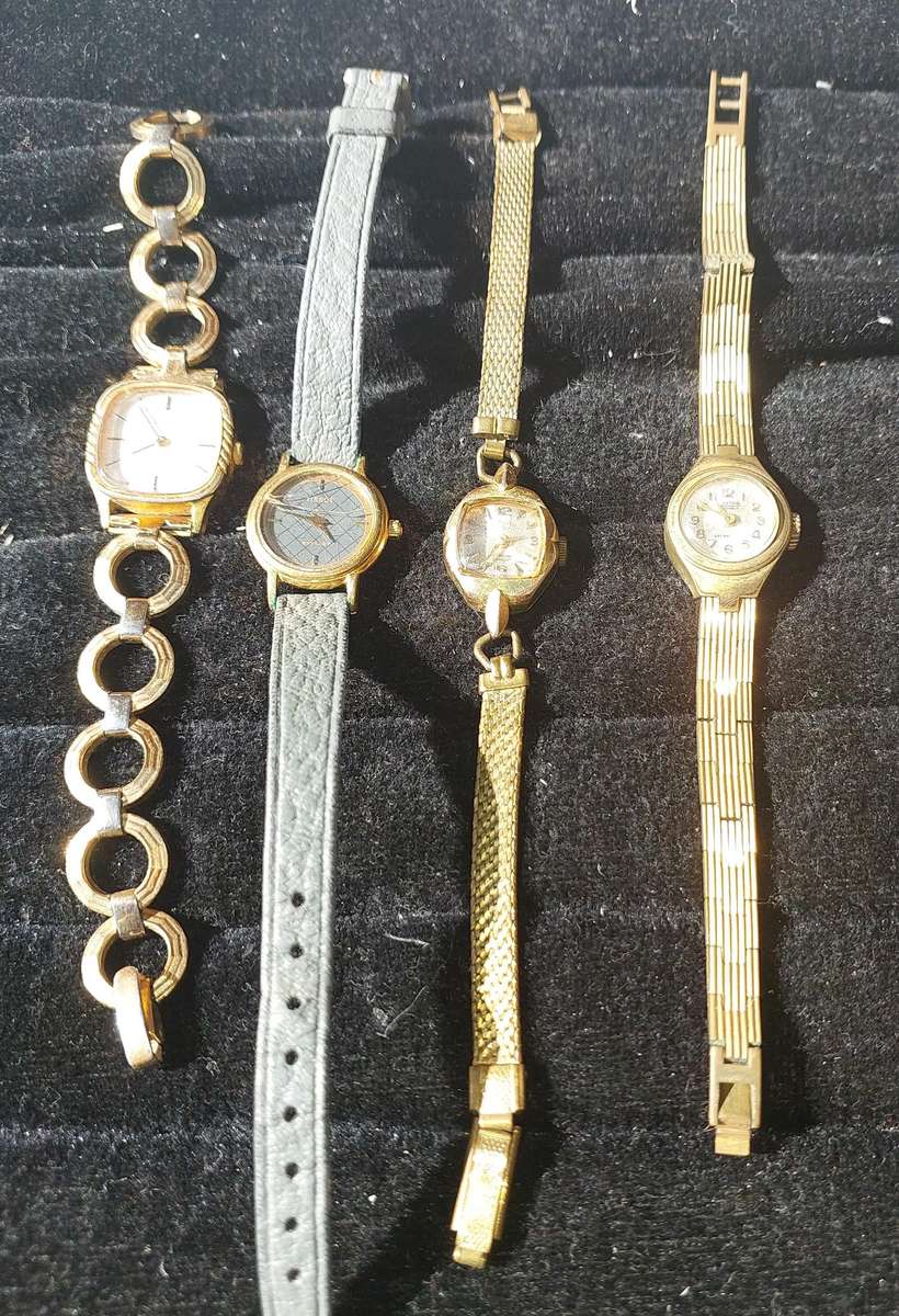 A DISCERNING LADY'S WATCH COLLECTION SOLD AS IS NOT TESTED