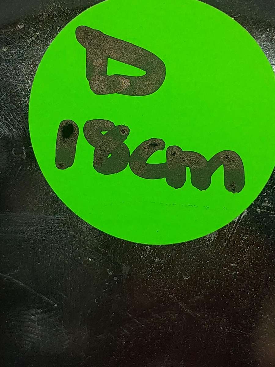 AN ART DECOR STAINLESS STEEL ICE BUCKET SOLD AS IS