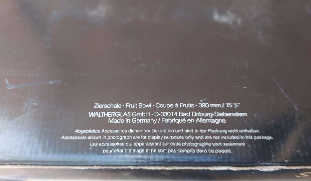 A WALTHER GLASS FRUIT BOWL SOLD AS IS