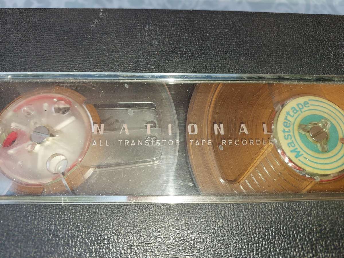 A VINTAGE NATIONAL TAPE RECORDER WITH THE MICROPHONES SOLD AS IS NOT TESTED