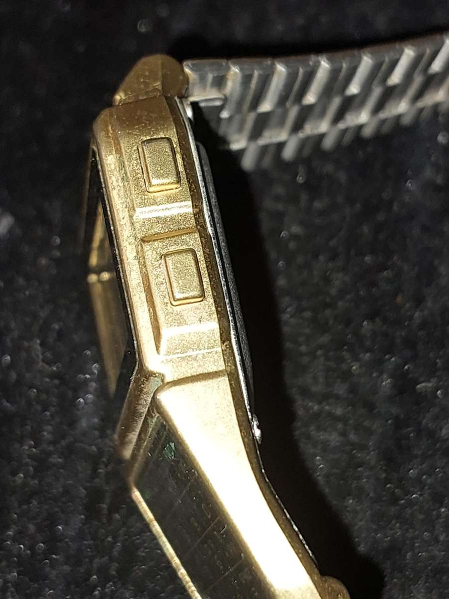 Vintage Gold Plated Casio Databank Telememo and Schedule Calculator Watch - Working