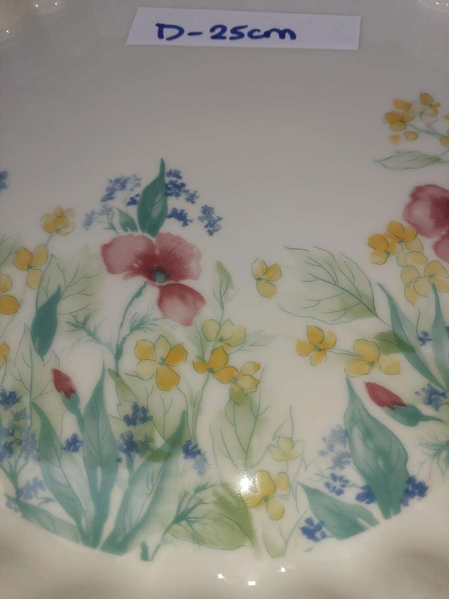 A VINTAGE PILLIVUYT FRANCE , PORCELAINE DEPUIS 181 , 4915 DECOR SPRING , LAVE VAISSELLE TART DISH